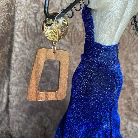 NWT ⛱️ 🕶️ KAHLUA WOODEN EARRINGS SUMMER FUN BOHEMIAN STYLE FUNKY - Picture 5 of 9